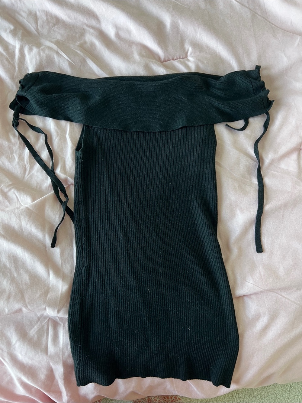 Express Black Off-the-Shoulder Ribbed Tie-Sleeve Sweater